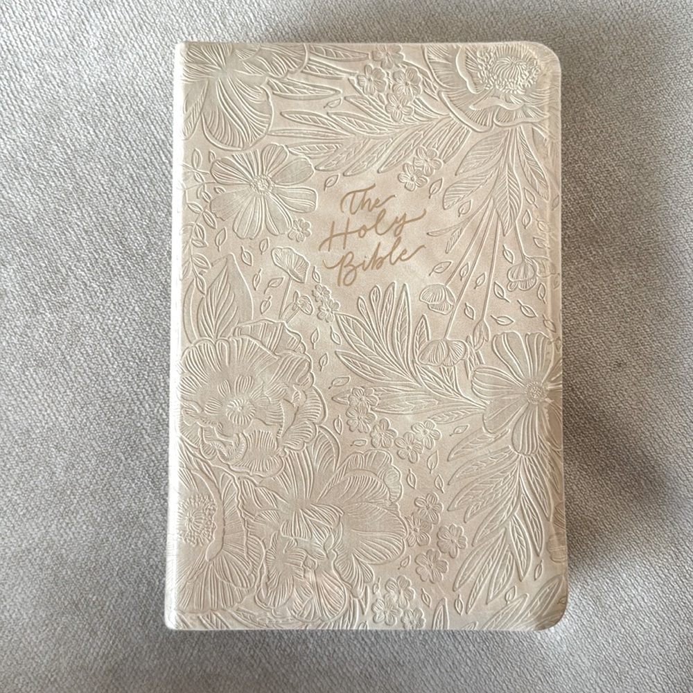 Hosanna Revival Aurora NLT Bible